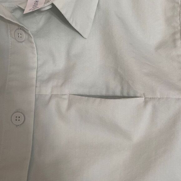 Lululemon Full Day Ahead Long Sleeve Light Green Button Front Shirt Women Size 4 - Picture 7 of 13